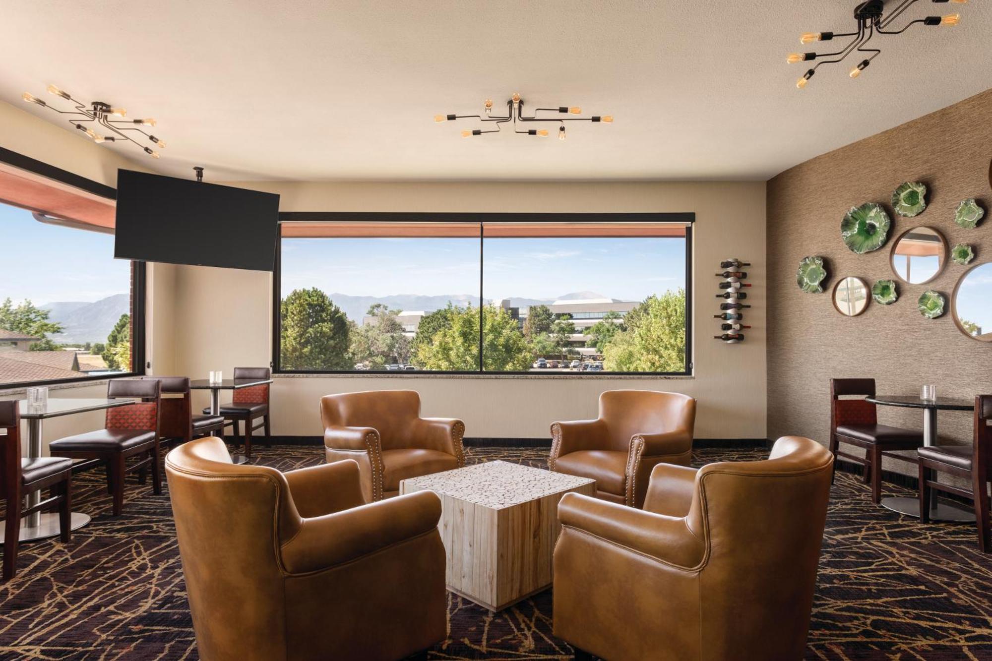 Radisson Hotel Colorado Springs Airport Eksteriør billede
