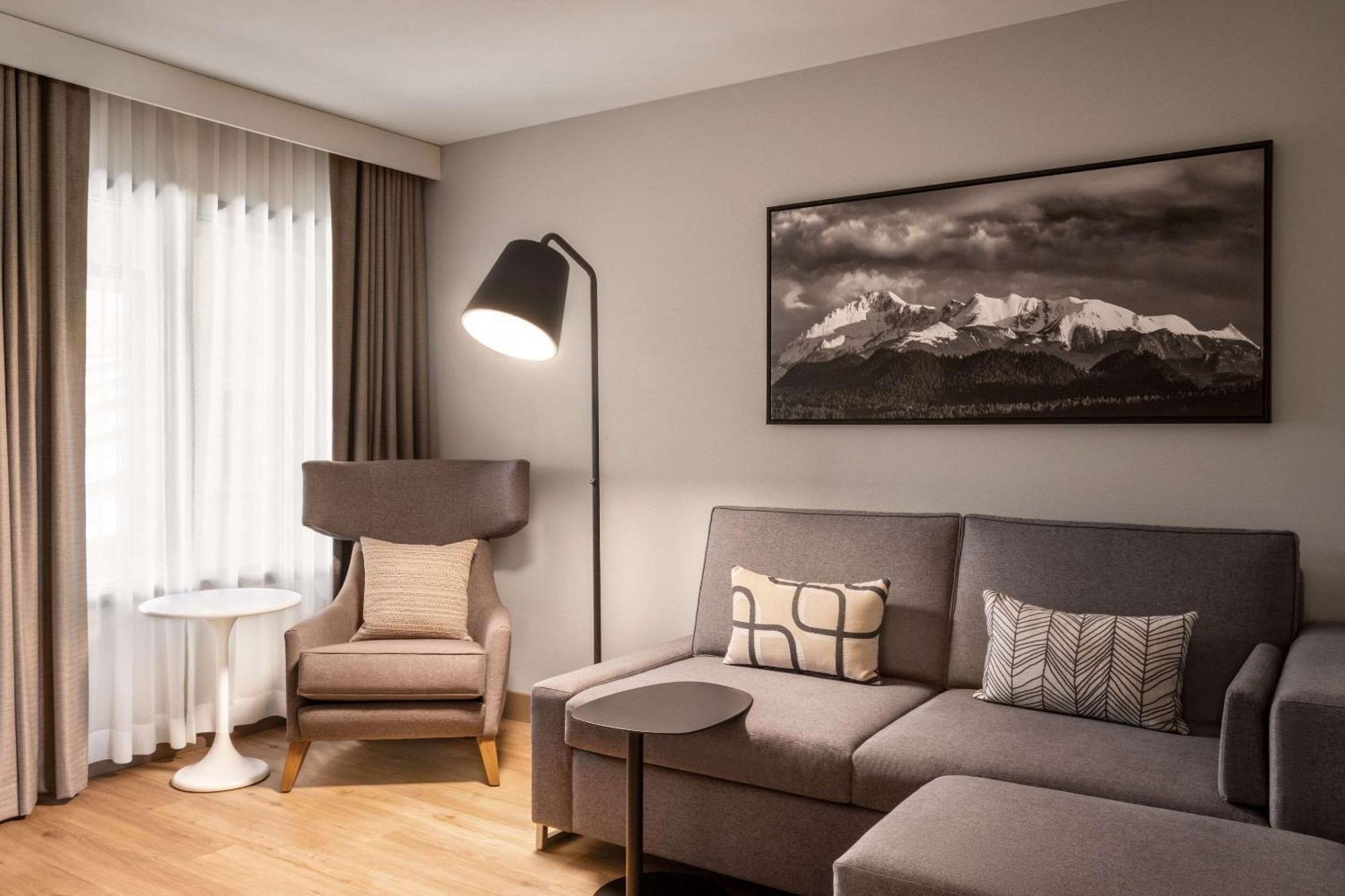 Radisson Hotel Colorado Springs Airport Eksteriør billede